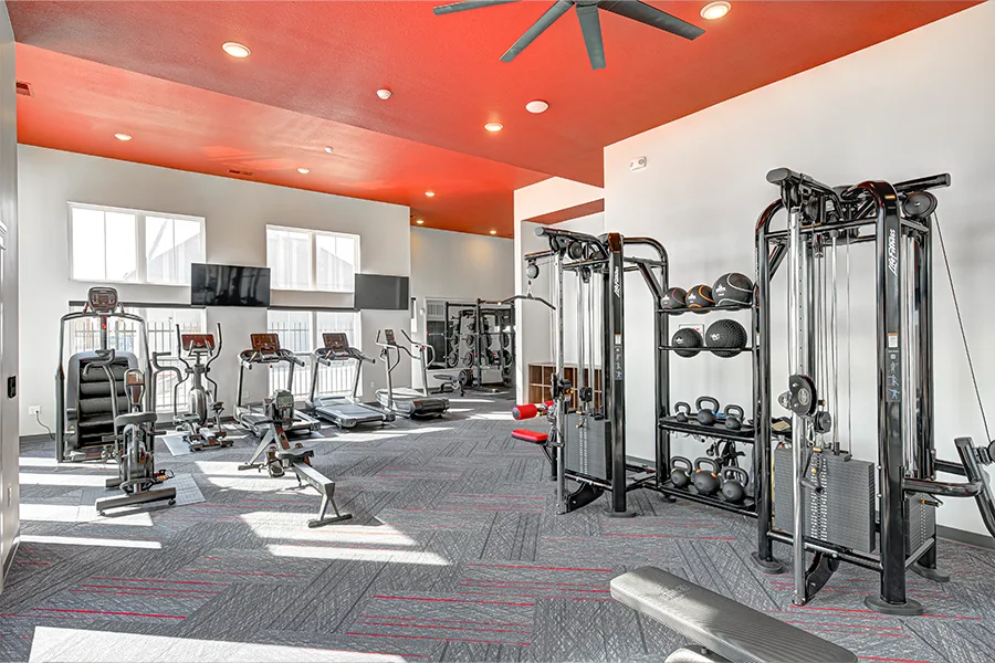 Gym at Crossing 5 Apartments